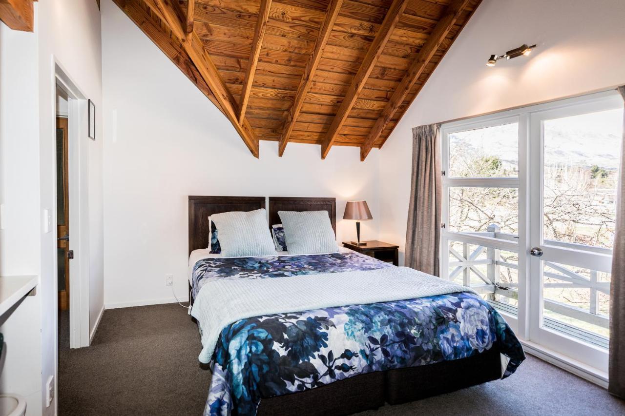 Bold Peak Lodge Queenstown Buitenkant foto